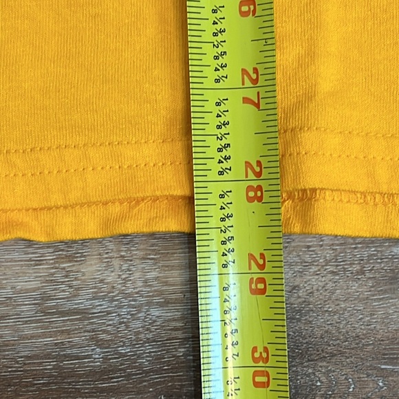 Mizzou 2012 Big12 Champions shortsleeved men’s large gold logo t-shirt - Picture 11 of 11